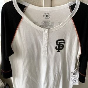 Forty Seven brand NWT women’s SF Giants Henley jersey t-shirt